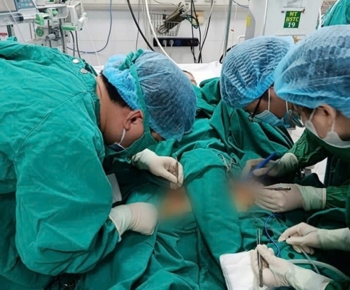 Nguy kịch sau khi uống gần 40 viên thuốc huyết áp
